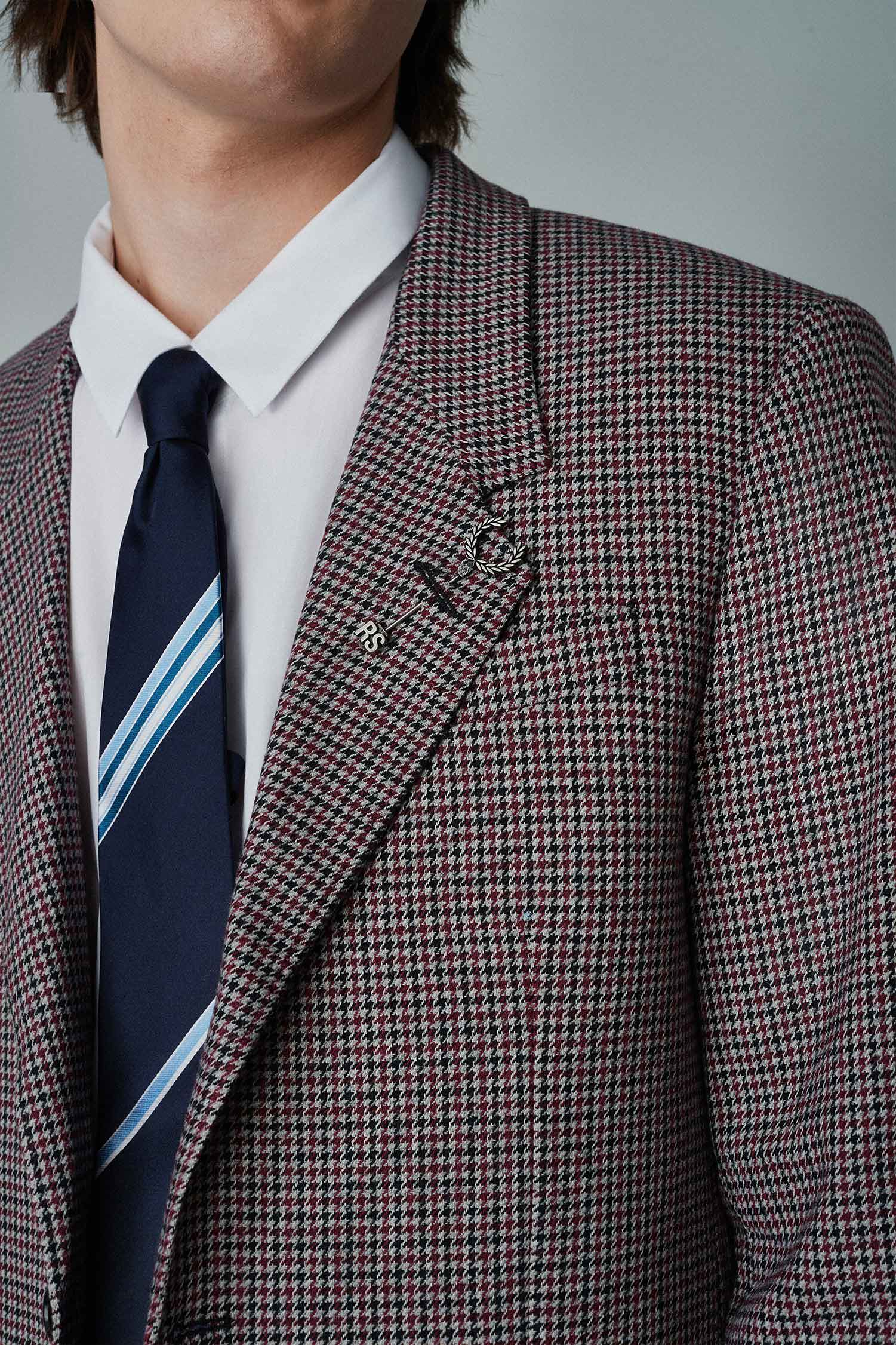 Raf Simons Collaborates With Fred Perry On New Collection Notion raf-simons-collaborates-with-fred-perry-on-new-collection-notion