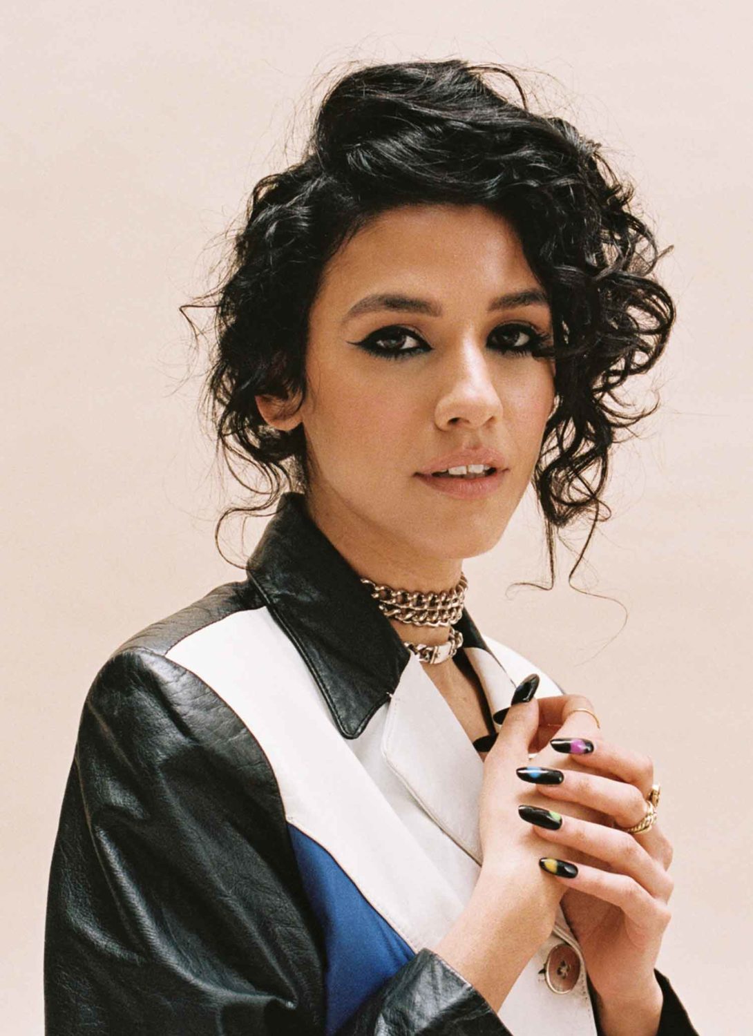Interview Charlotte OC "I Found Myself, I Found My Music" Notion