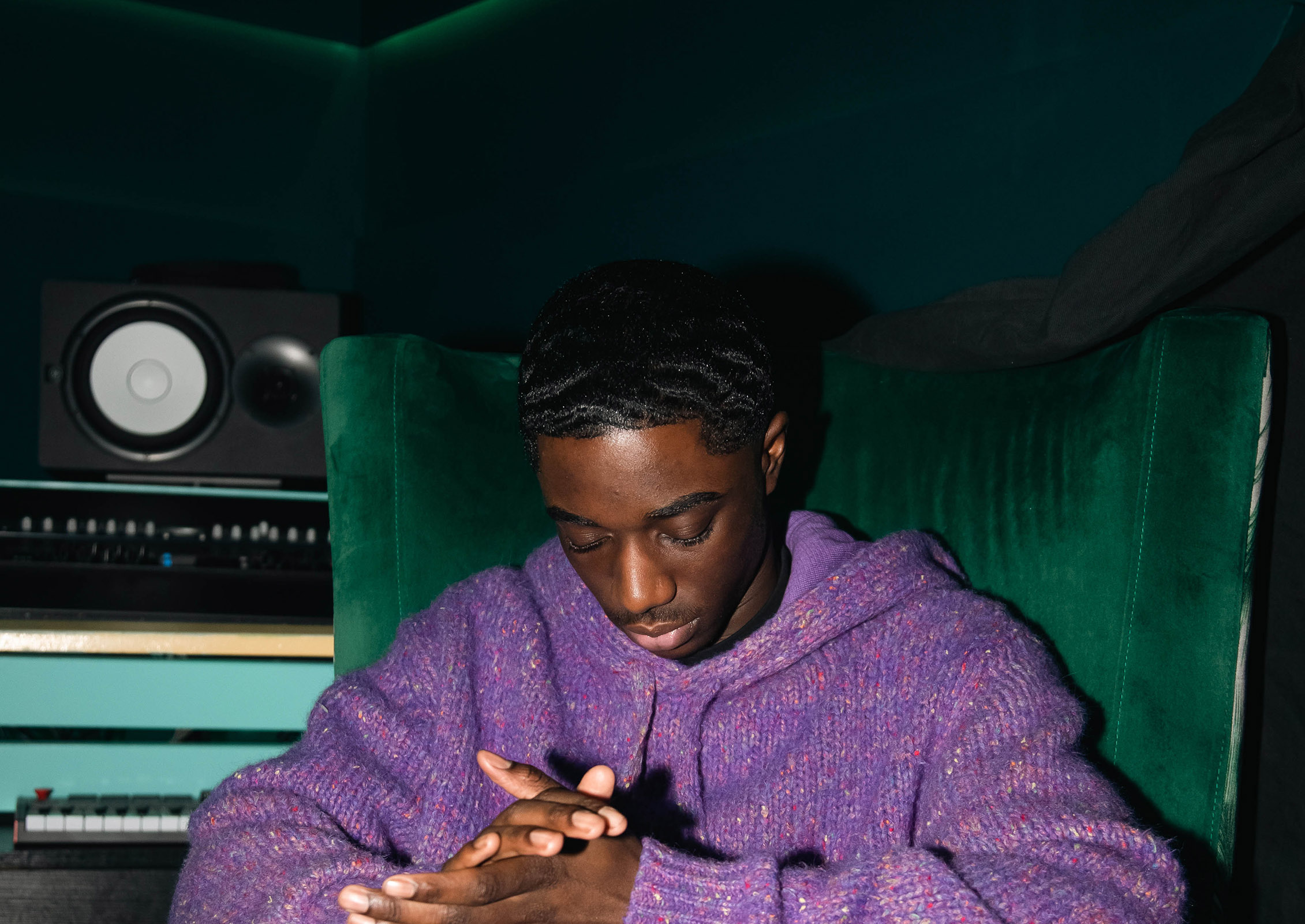 Fresh Face: JBEE - Notion
