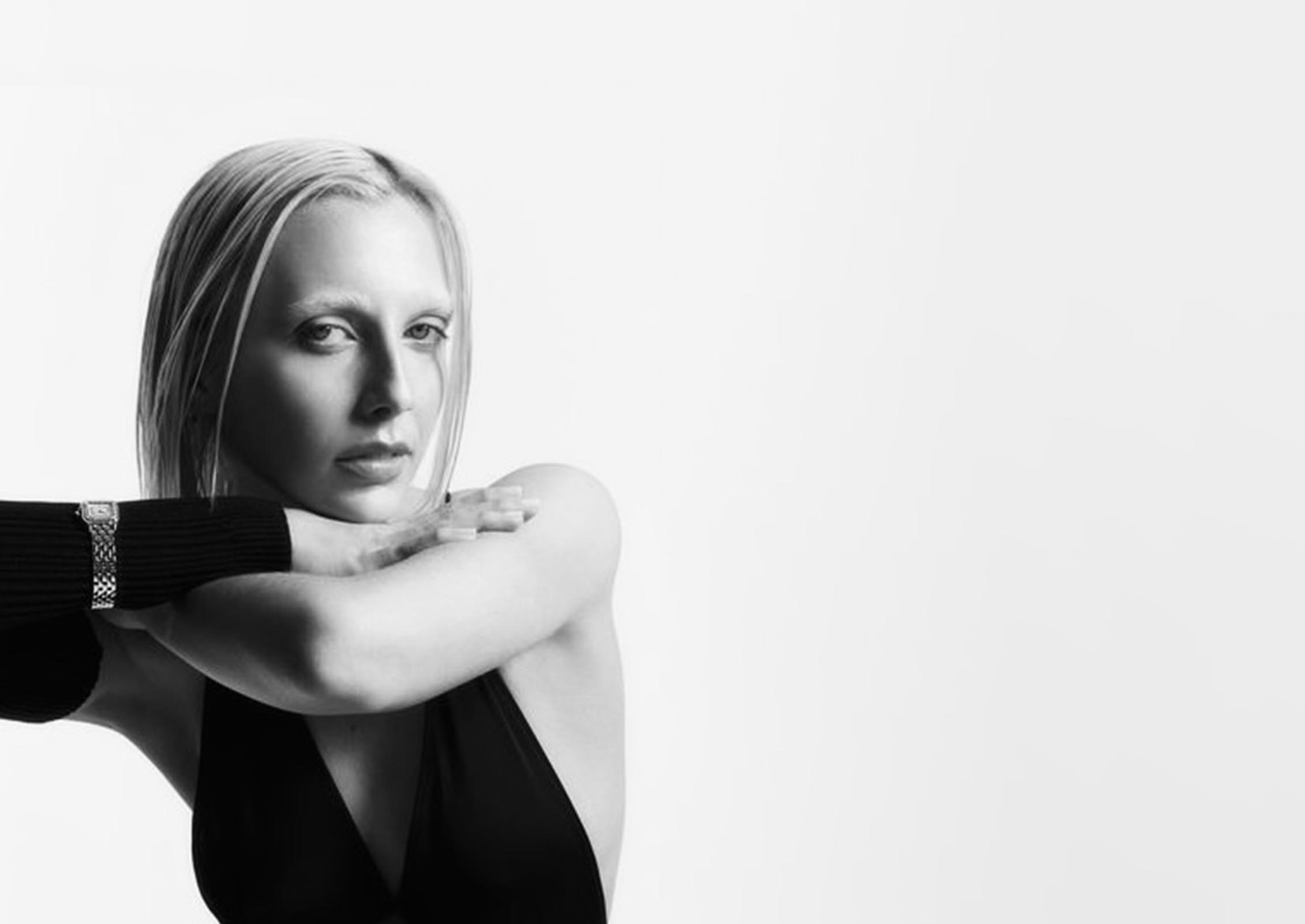 ReSee Auction Honours Celeb Style and Female Empowerment - Notion