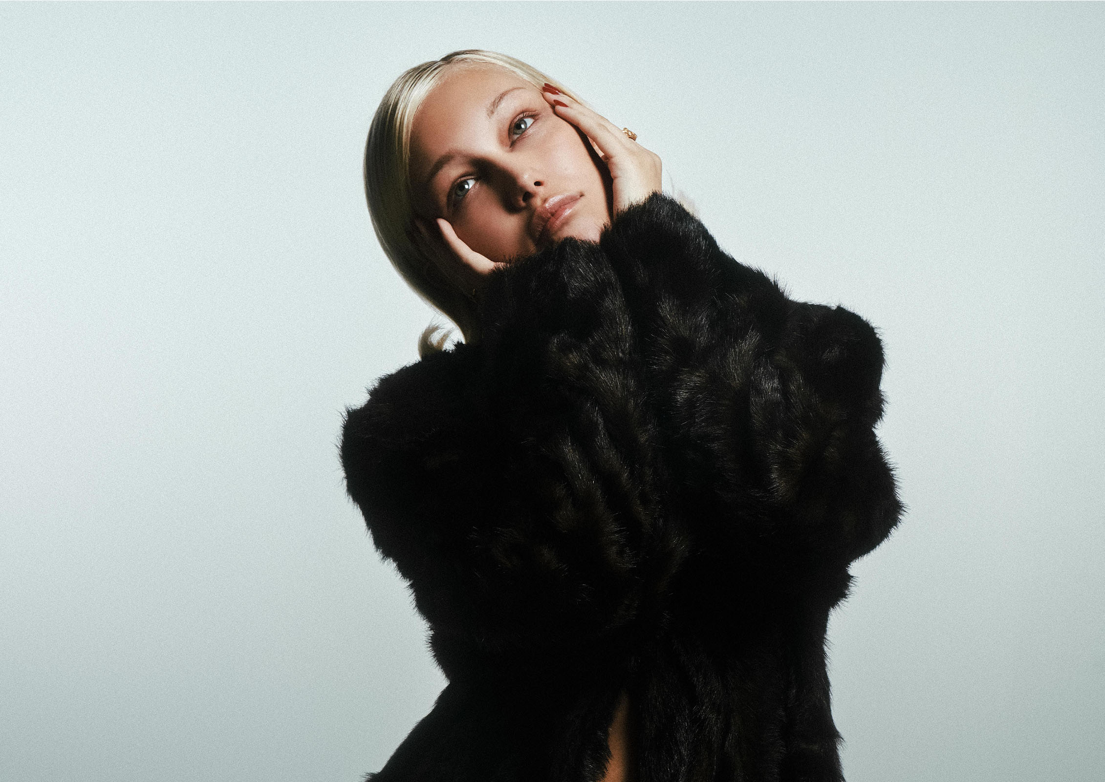 Digital Cover: Grace VanderWaal is on a Journey of Authenticity - Notion